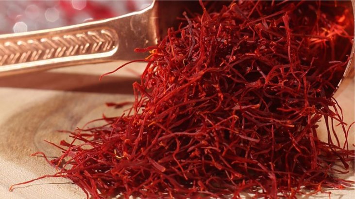 Cách nhận biết nhụy hoa nghệ tây hàng chất lượng và kém chất lượng - SKII.VN