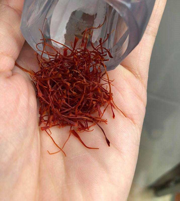 Saffron để lâu bị mất màu có dùng được nữa không? - Saffron Việt Nam