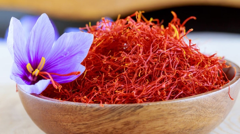 Tác dụng của nhụy hoa nghệ tây và những lưu ý khi sử dụng